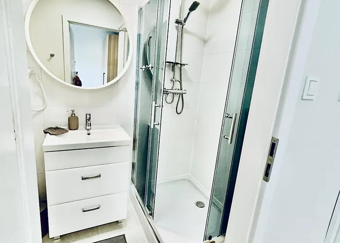 Milo Mi Aon I Balcony I10 Min From The Apartamento *